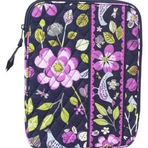 Vera Bradley Tablet Sleeve in Floral Nightingale