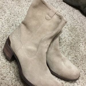 Ugg boots, brand new with tags