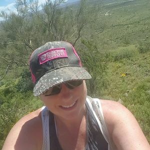 Meet your Posher, Jodi