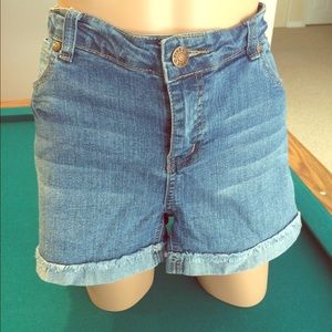Jean shorts WITH Stretch! Size 18