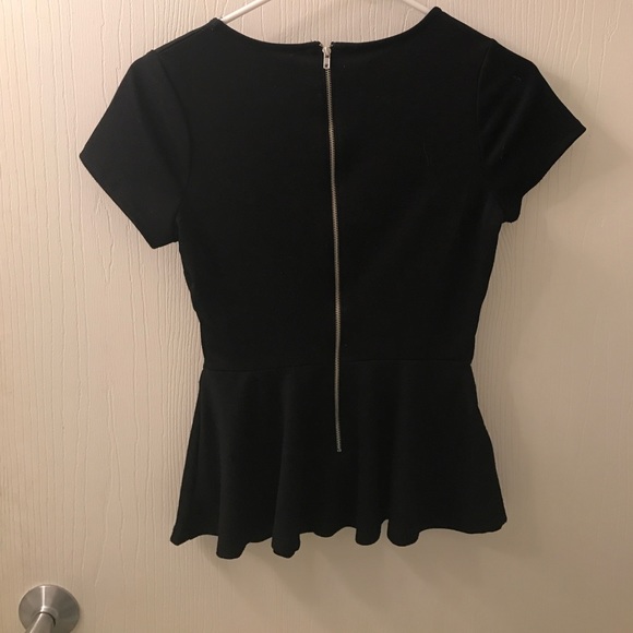 Forever 21 peplum cage shirt - Picture 3 of 5