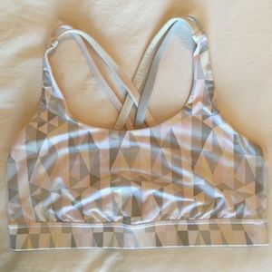 Lululemon Energy Bra - Size 8, Stained Glass White