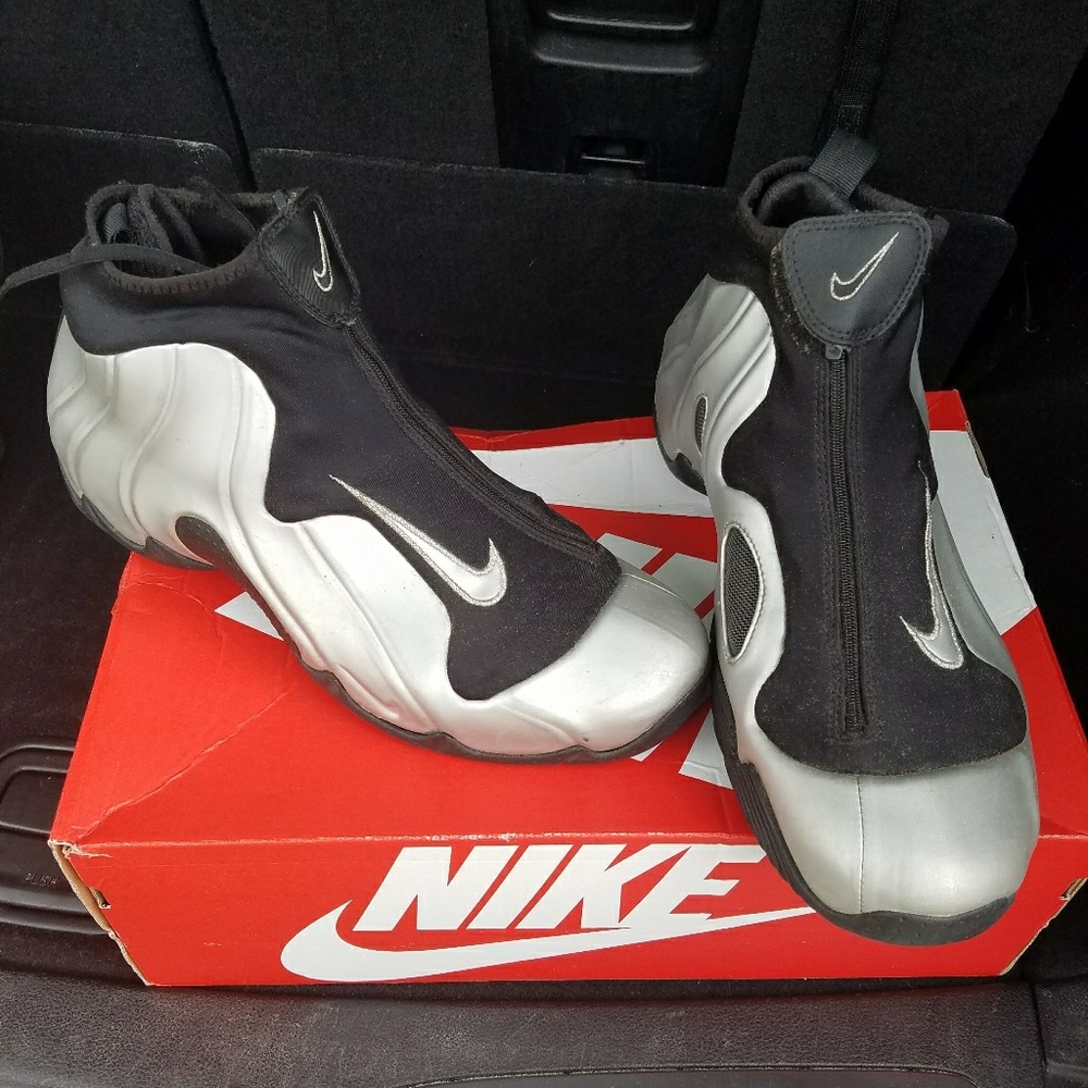 Silver Flightposites Foams