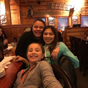 Meet your Posher, Leah