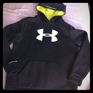 Under Armour Hoodie - Youth XL