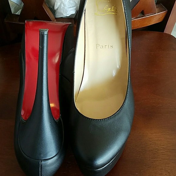 Red bottoms - Picture 2 of 2