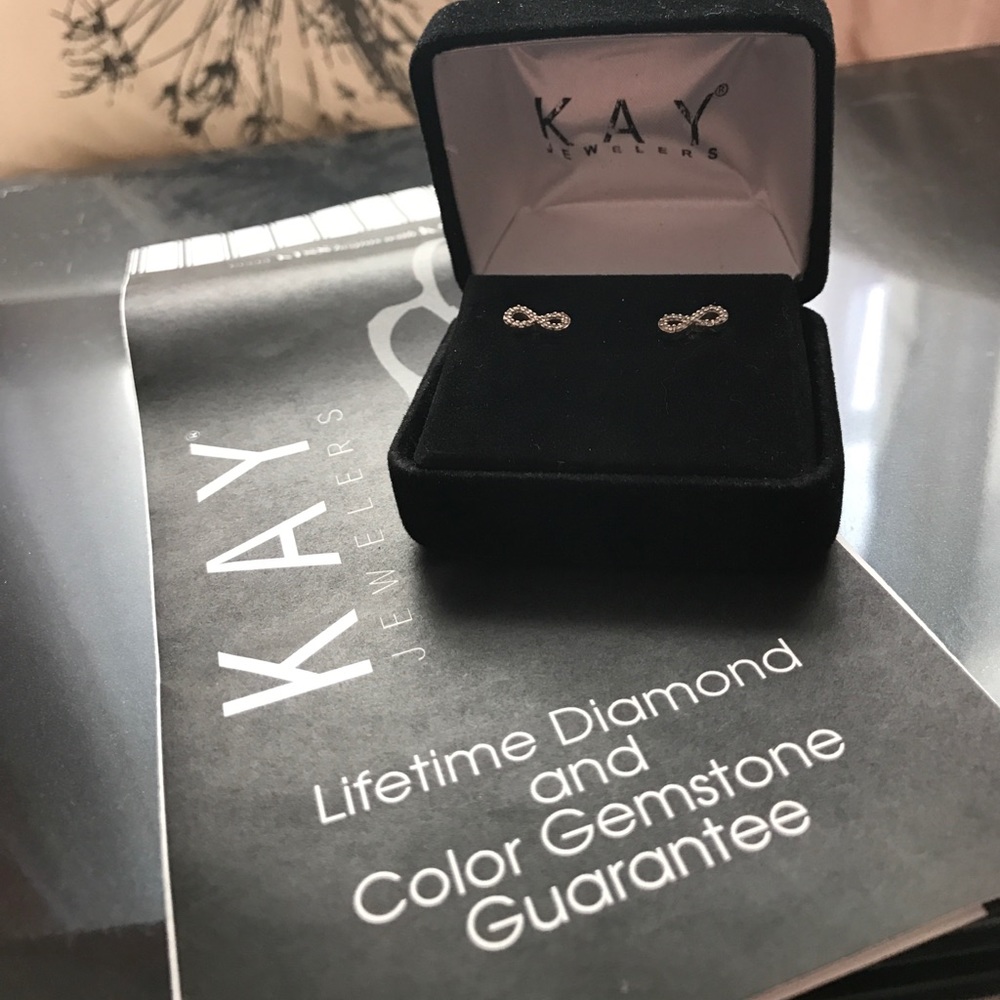 Infinity diamond earrings