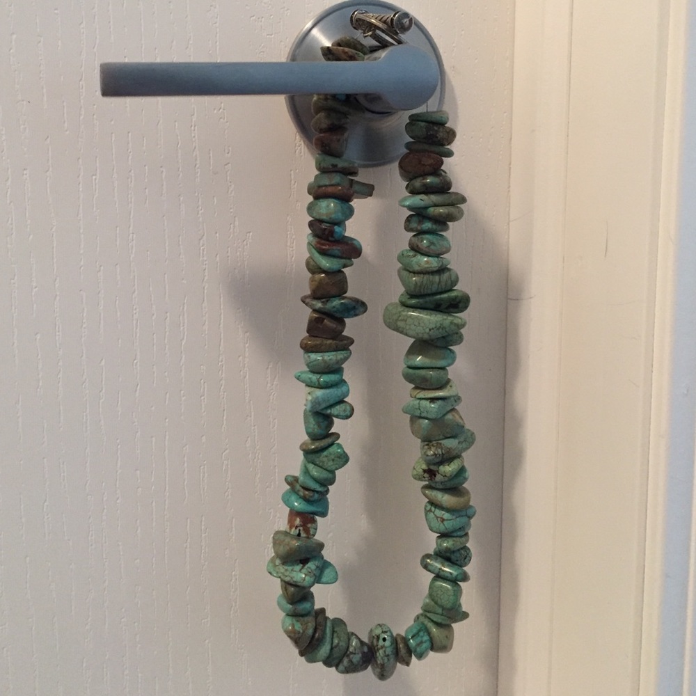 Western Chic Turquoise Necklace