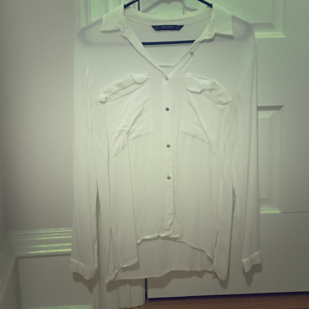 White long sleeve blouse