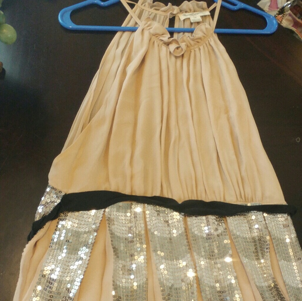 Glittery chiffon top!