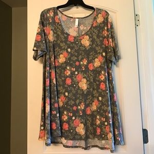 LulaRoe Perfect T
