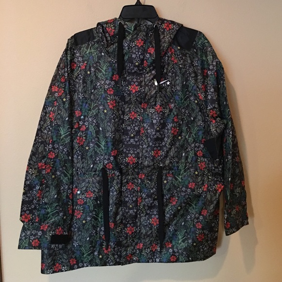 Nike NikeLab X Riccardo Tisci Floral Jacket - Picture 5 of 8