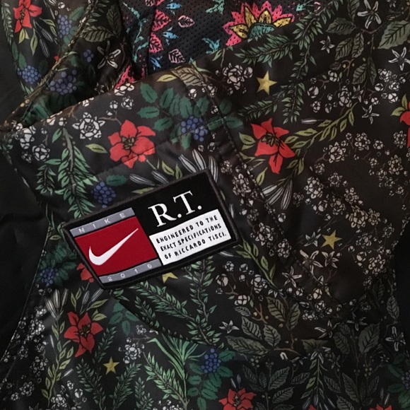 Nike NikeLab X Riccardo Tisci Floral Jacket - Picture 7 of 8