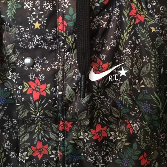 Nike NikeLab X Riccardo Tisci Floral Jacket - Picture 8 of 8