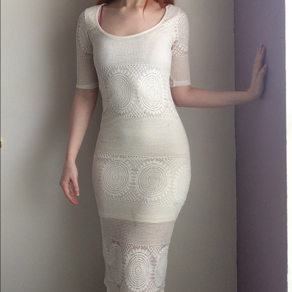 F21 Knit crochet ivory bodycon midi dress S-M