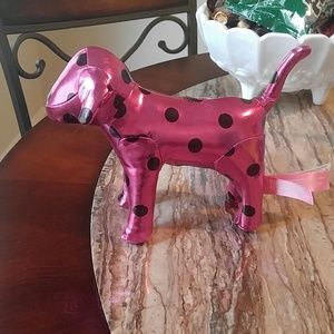 Victoria's Secret dog