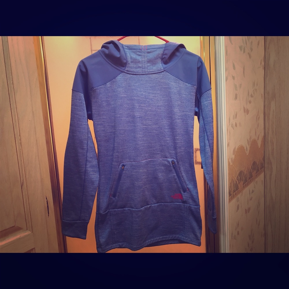 ❌⭕️❌⭕️SALE.! nwot. warm north face hoodie.