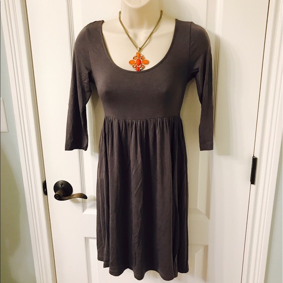 ❤ Forever 21 Gray Dress! 🎉 - Picture 2 of 3