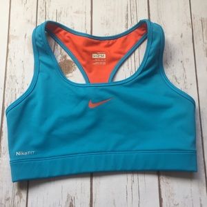Nike Fit Dry Sports Bra