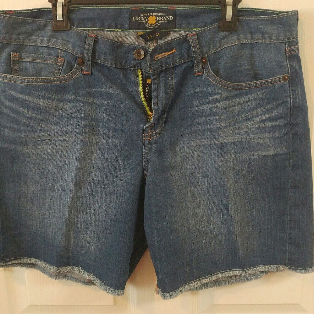 Denim shorts!