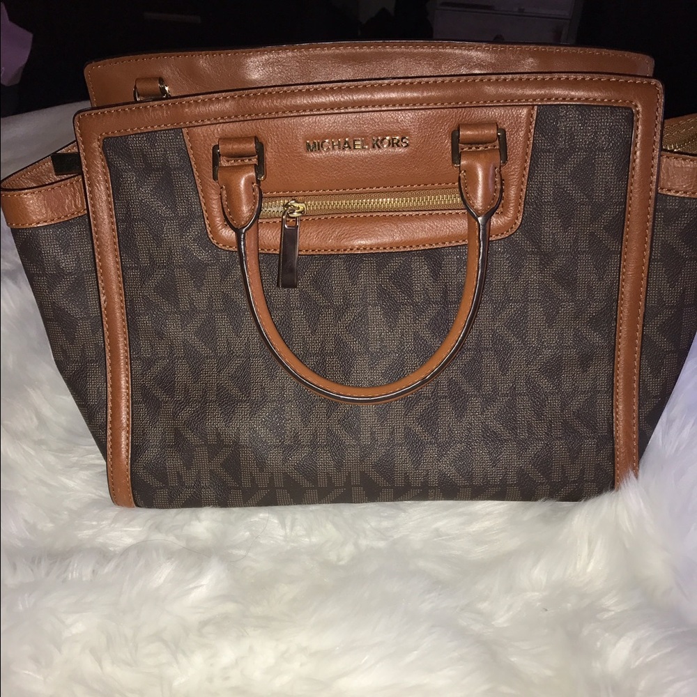 Michael Kors bag
