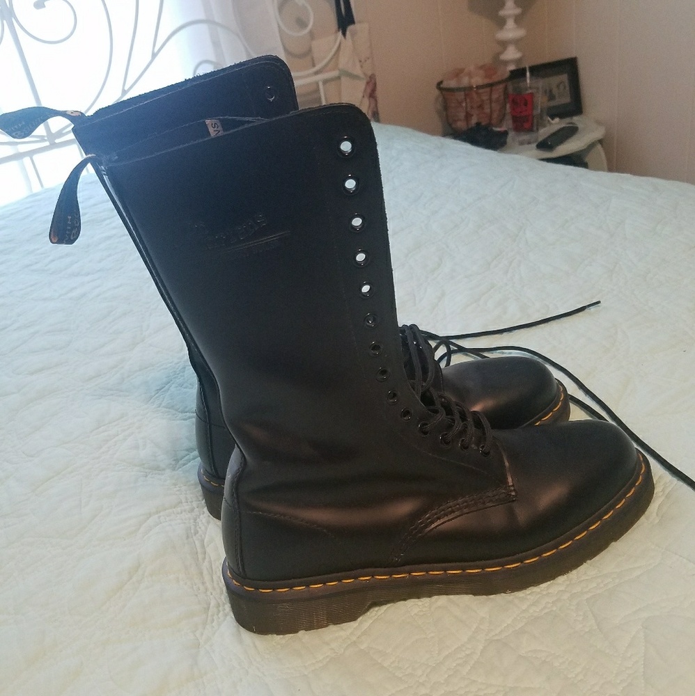 Doc Martens 1914 Boots