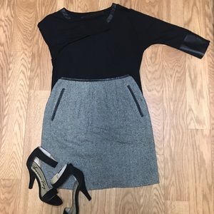 Black And White Striped pencil skirt