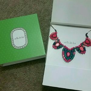 Stella & Dot Frida necklace