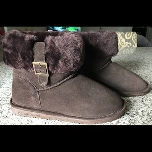 BearPaw Abby Brown Boots Sz 9 NWOB