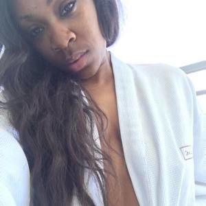 Meet your Posher, Bitty