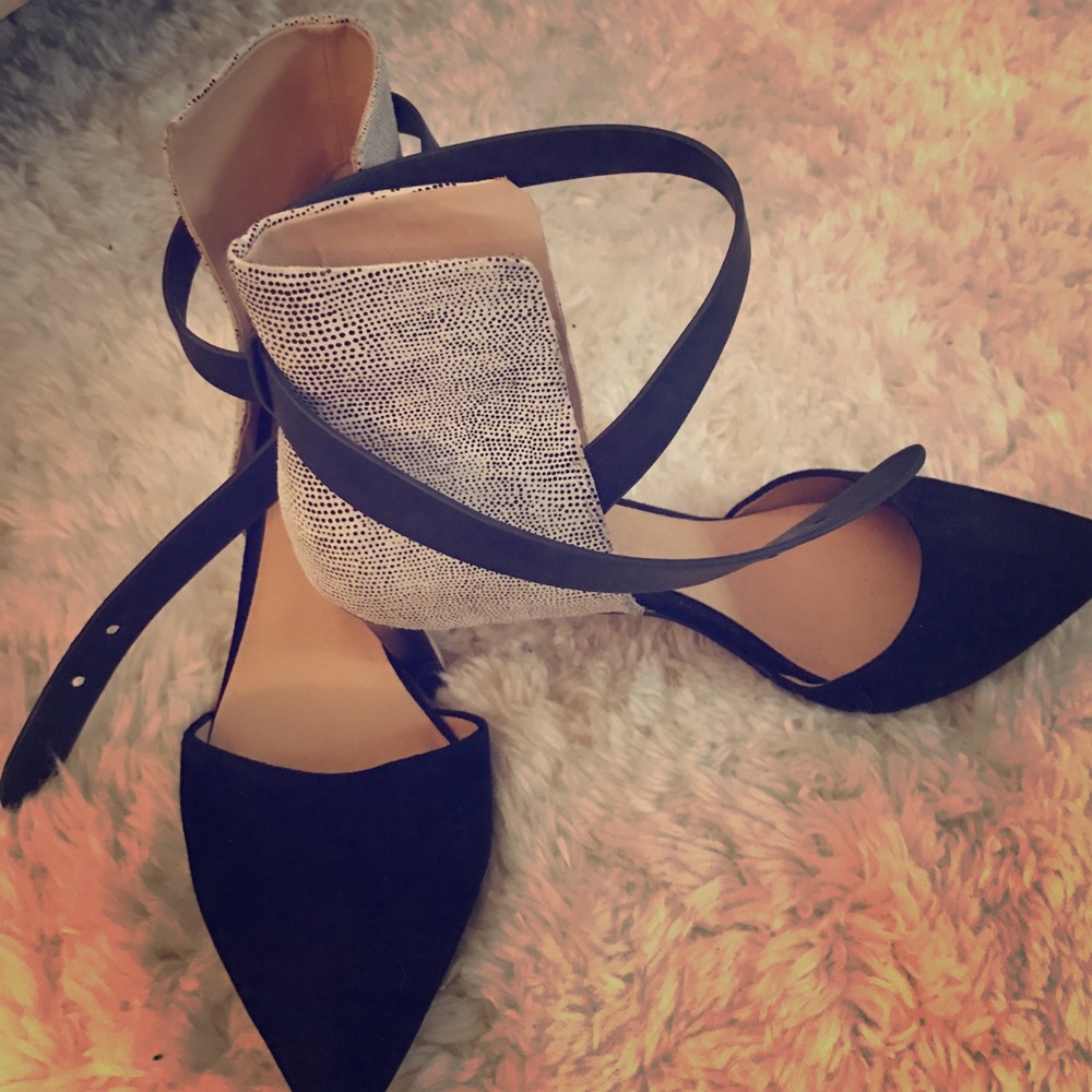 Joe's brand fashion heels NEVER WORN!