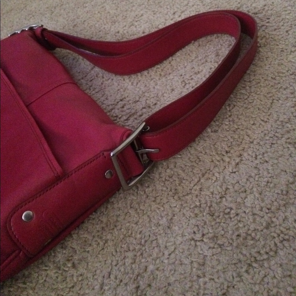 π SALE: Coach HandBag π - Picture 5 of 7
