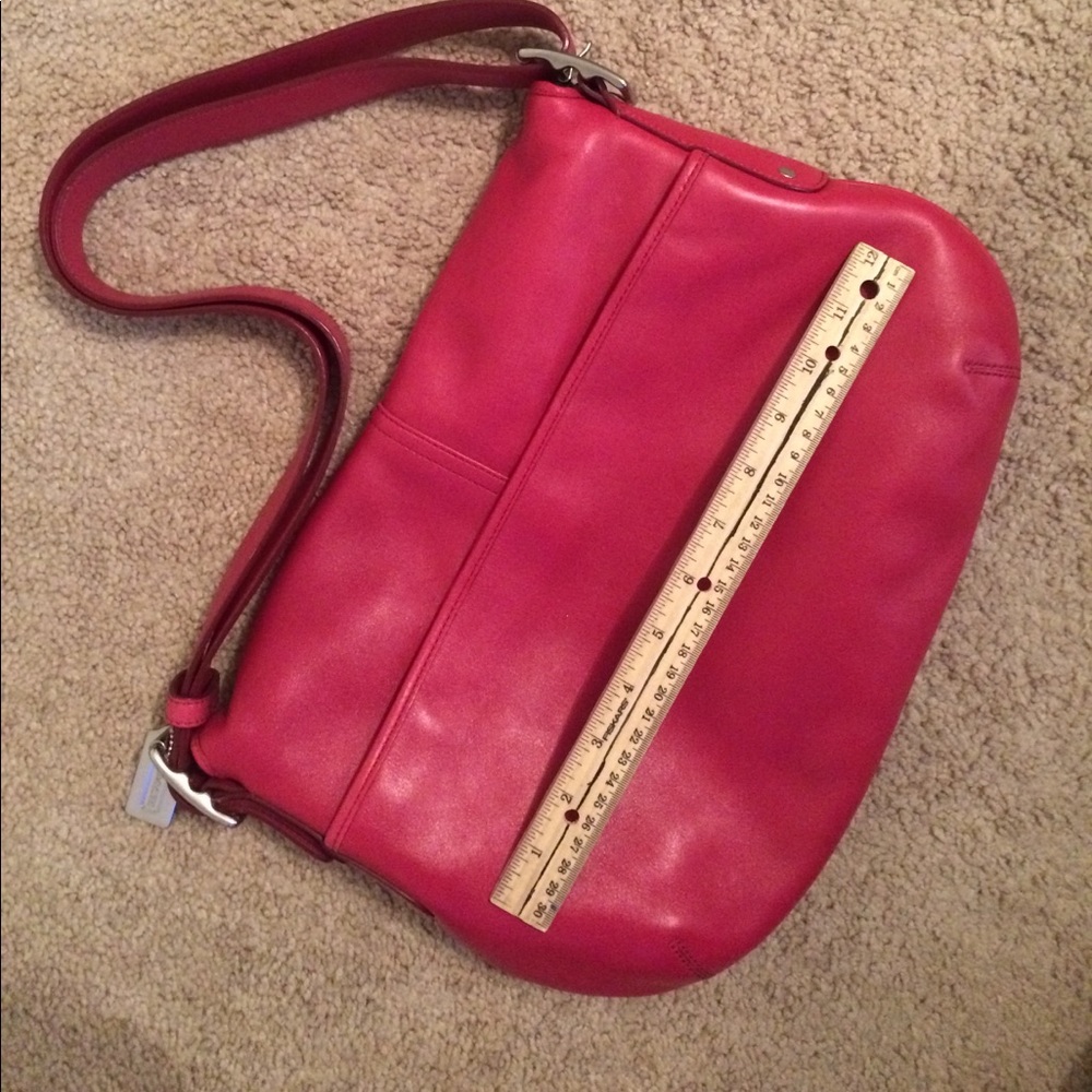 π SALE: Coach HandBag π - Picture 6 of 7