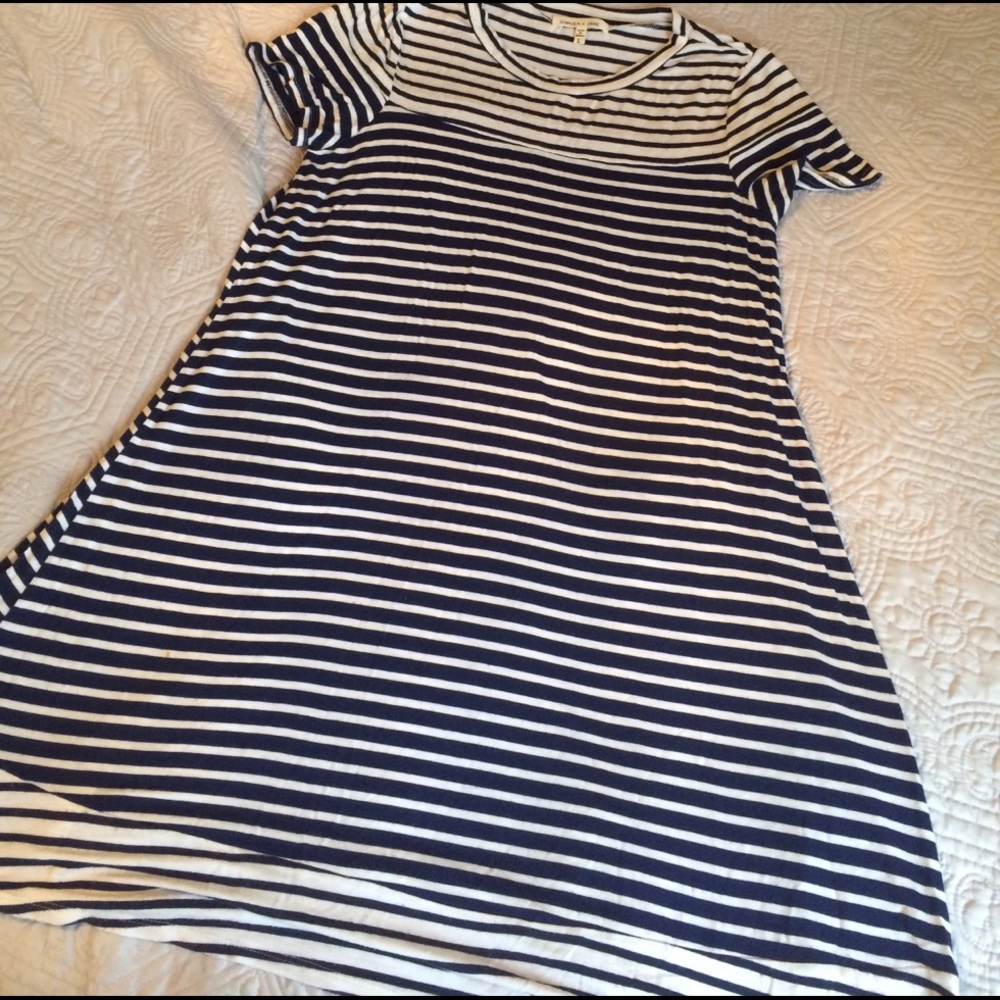 T-shirt dress