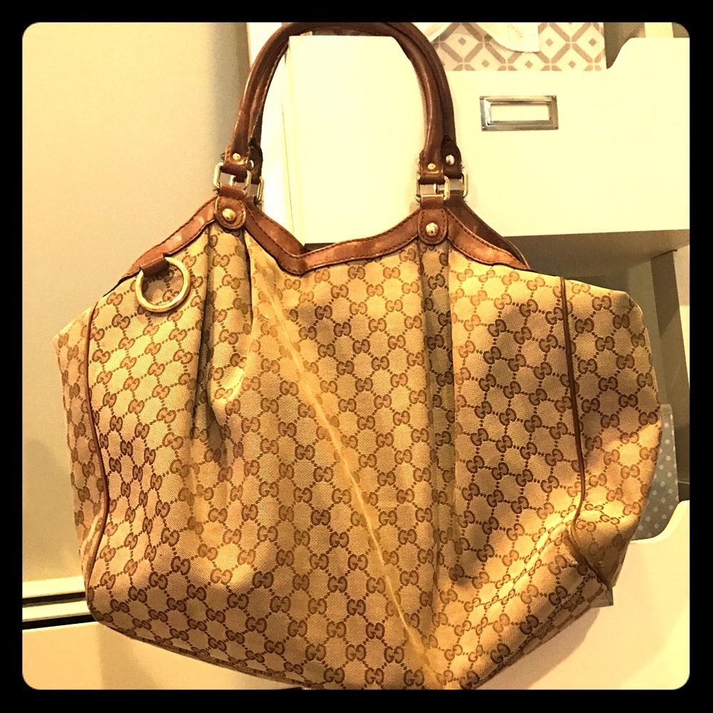 Sold -Gucci Sukey Bag
