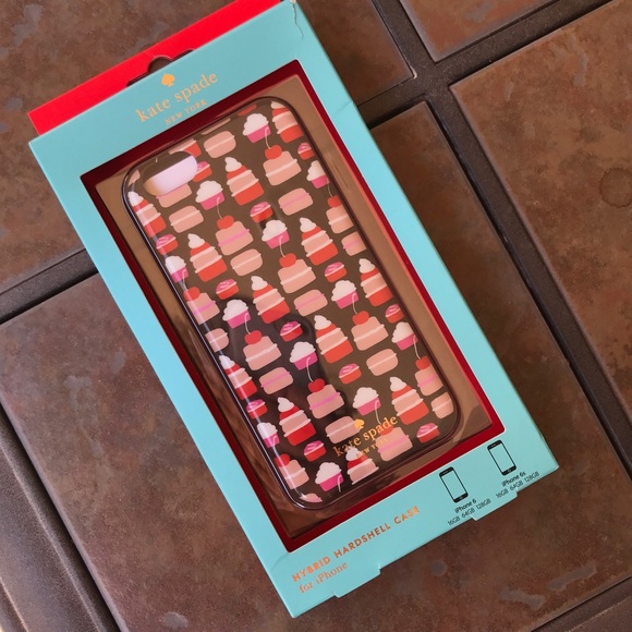 kate spade Accessories - kate spade iphone 6 & iphone 6s pastries case