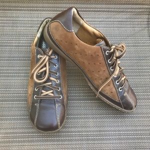 Born Leather Oxfords