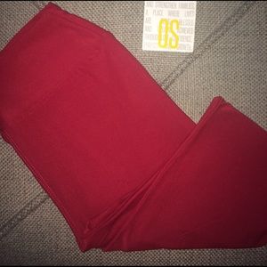💕BNWT Lularoe Os Red Leggings 💕