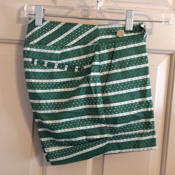 Anthropologie high waisted green shorts Meadow Rue - Picture 3 of 3