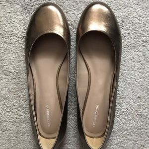 Liz Claiborne Bronze Kayla Flats SALE!!