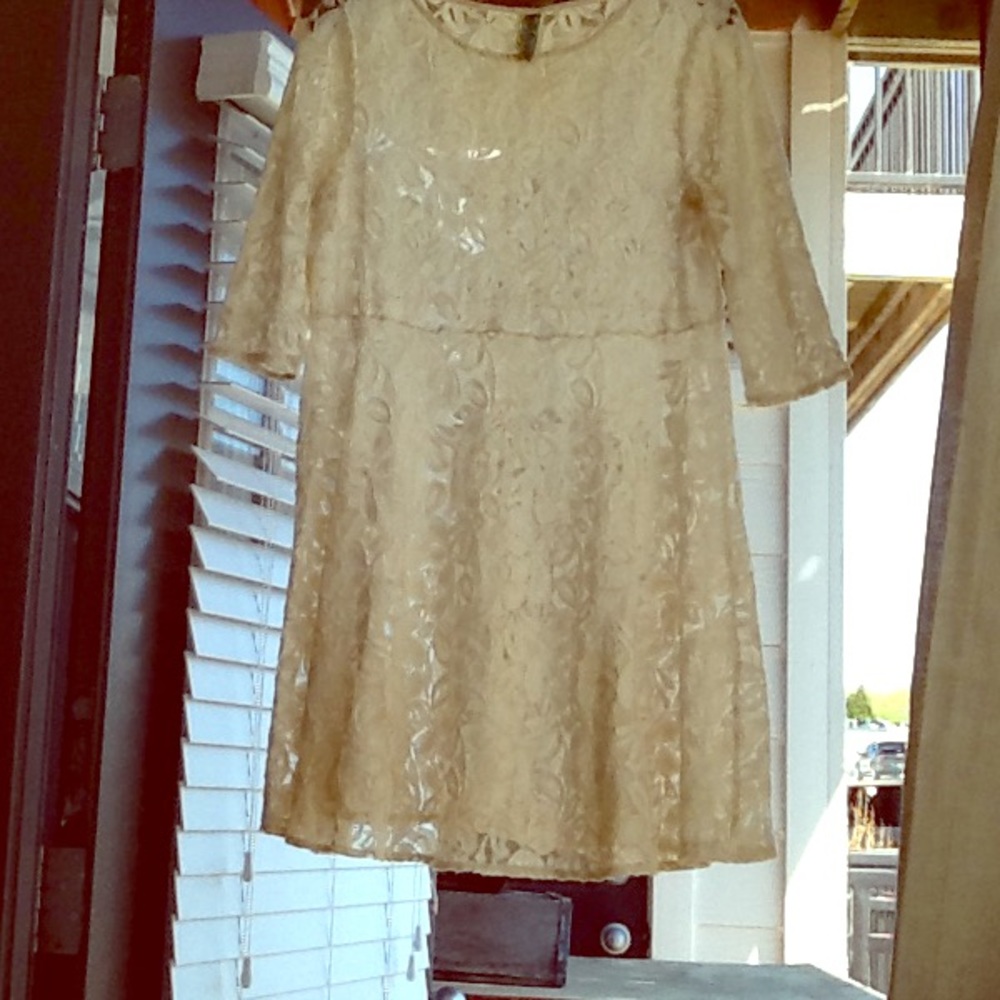 Lace dress