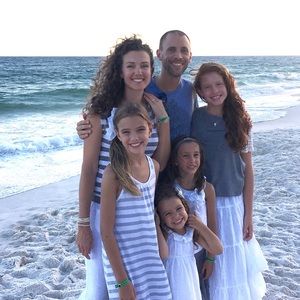 Meet your Posher, Carissa