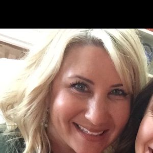 Meet your Posher, Macy