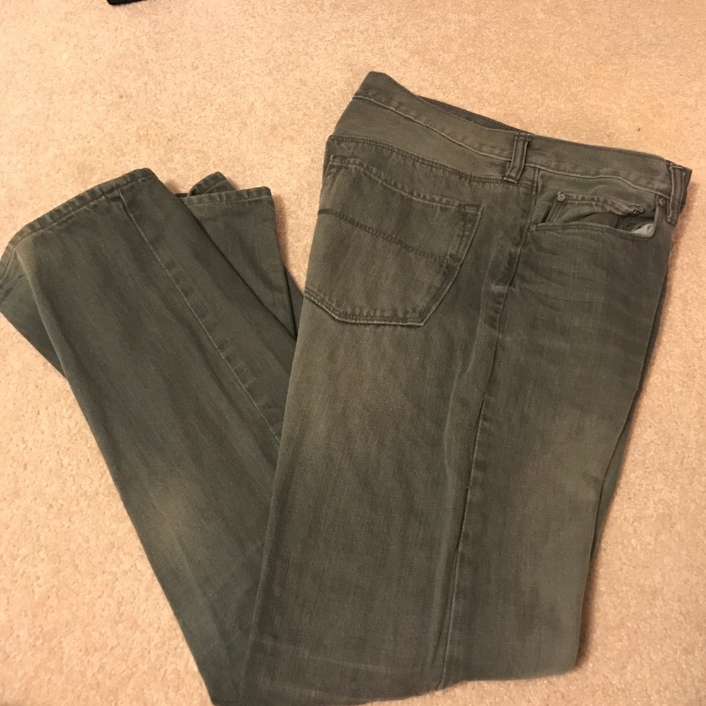 Men's gray jeans