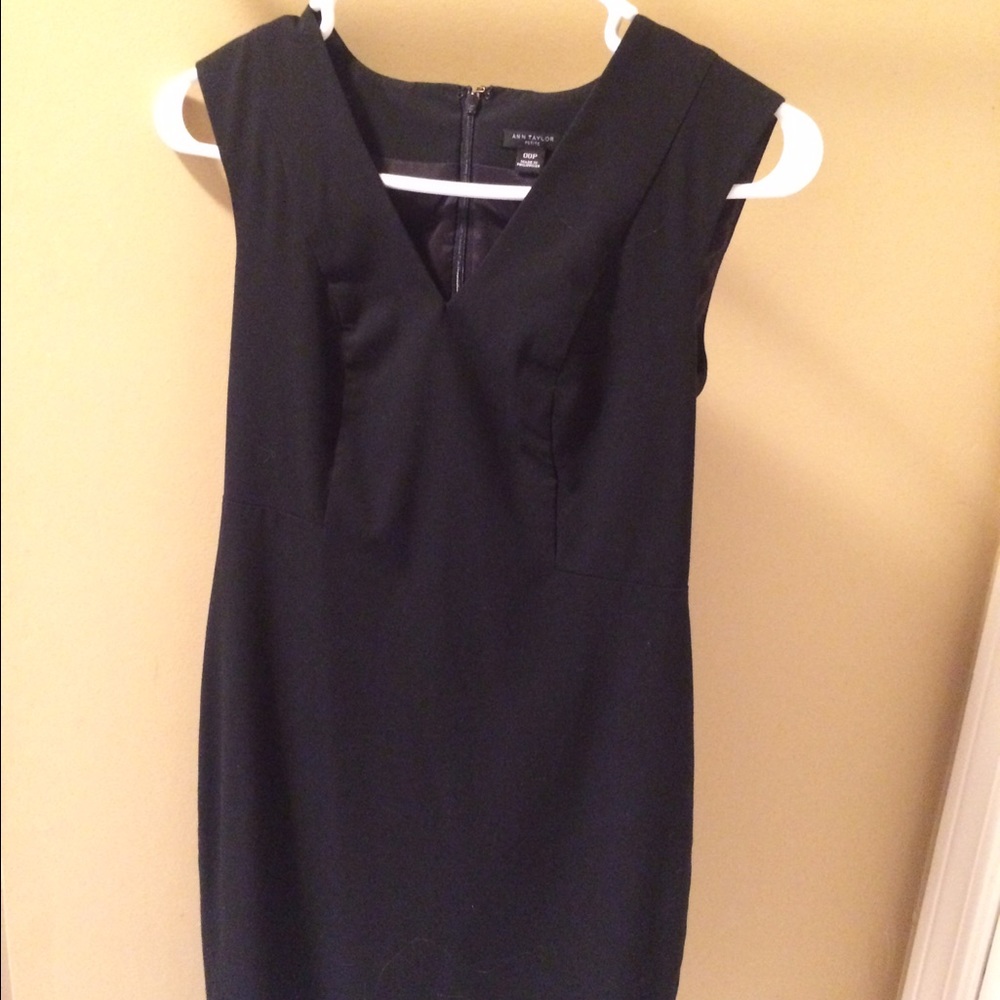 Ann Taylor Black Dress