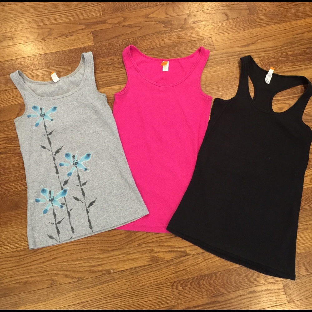 Lucy tanks- price is for all 3