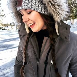 Meet your Posher, Jessica