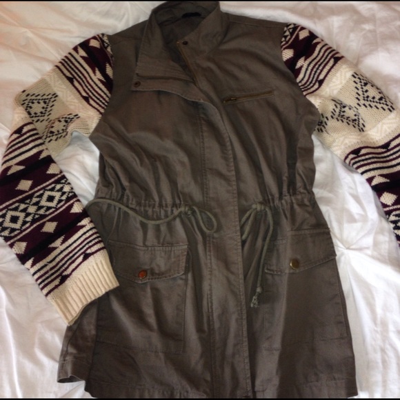 Utility jacket - Picture 1 of 3