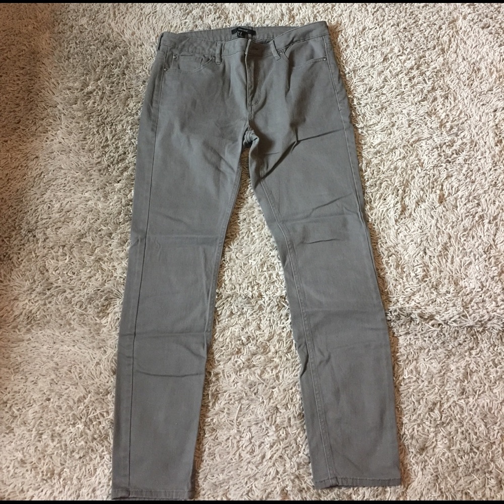 Olive skinny jeans!