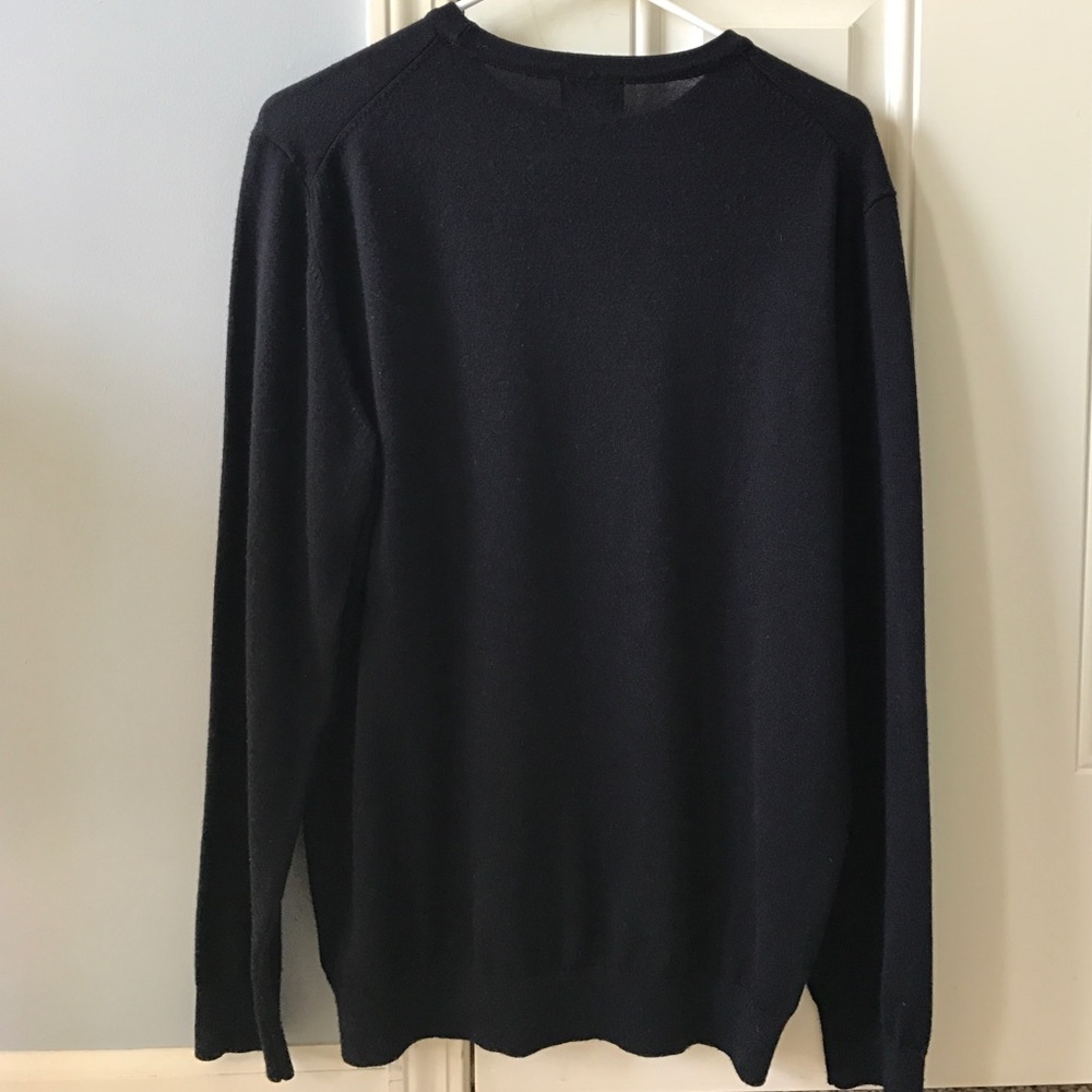 H&M Sweater - Picture 3 of 3